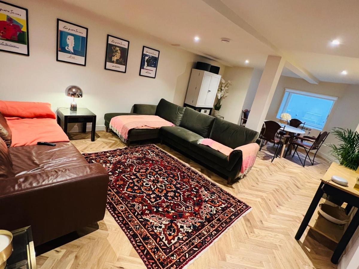 Wm Garden Cottage Эдинбург Экстерьер фото