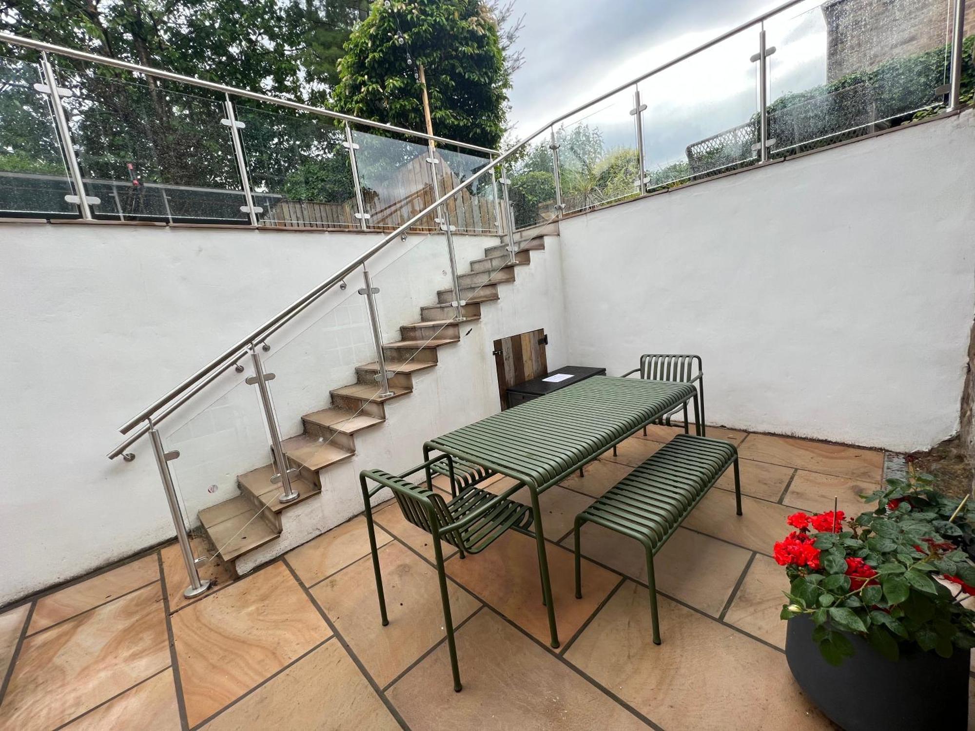 Wm Garden Cottage Эдинбург Экстерьер фото